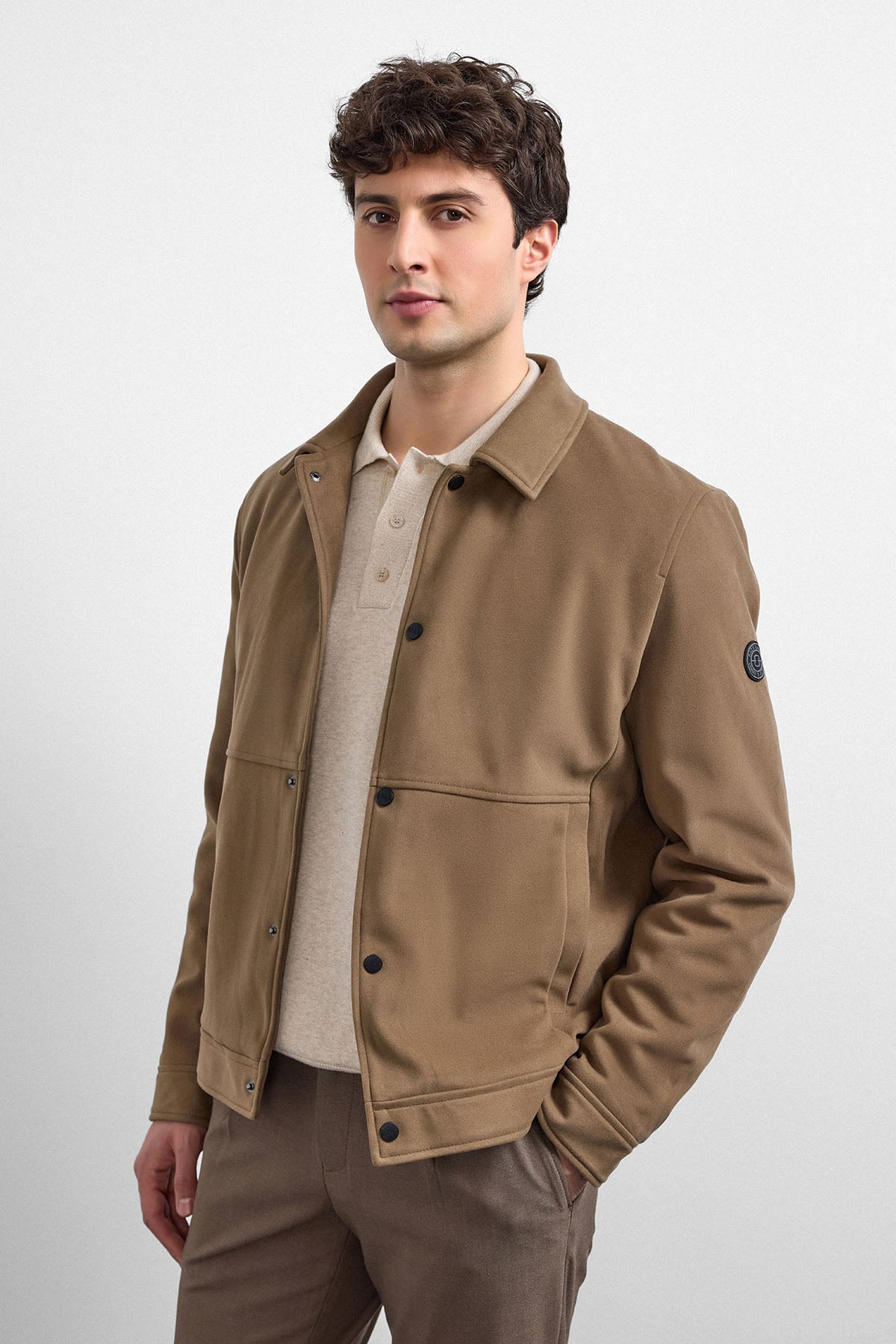 REGULAR FIT SÜET MONT