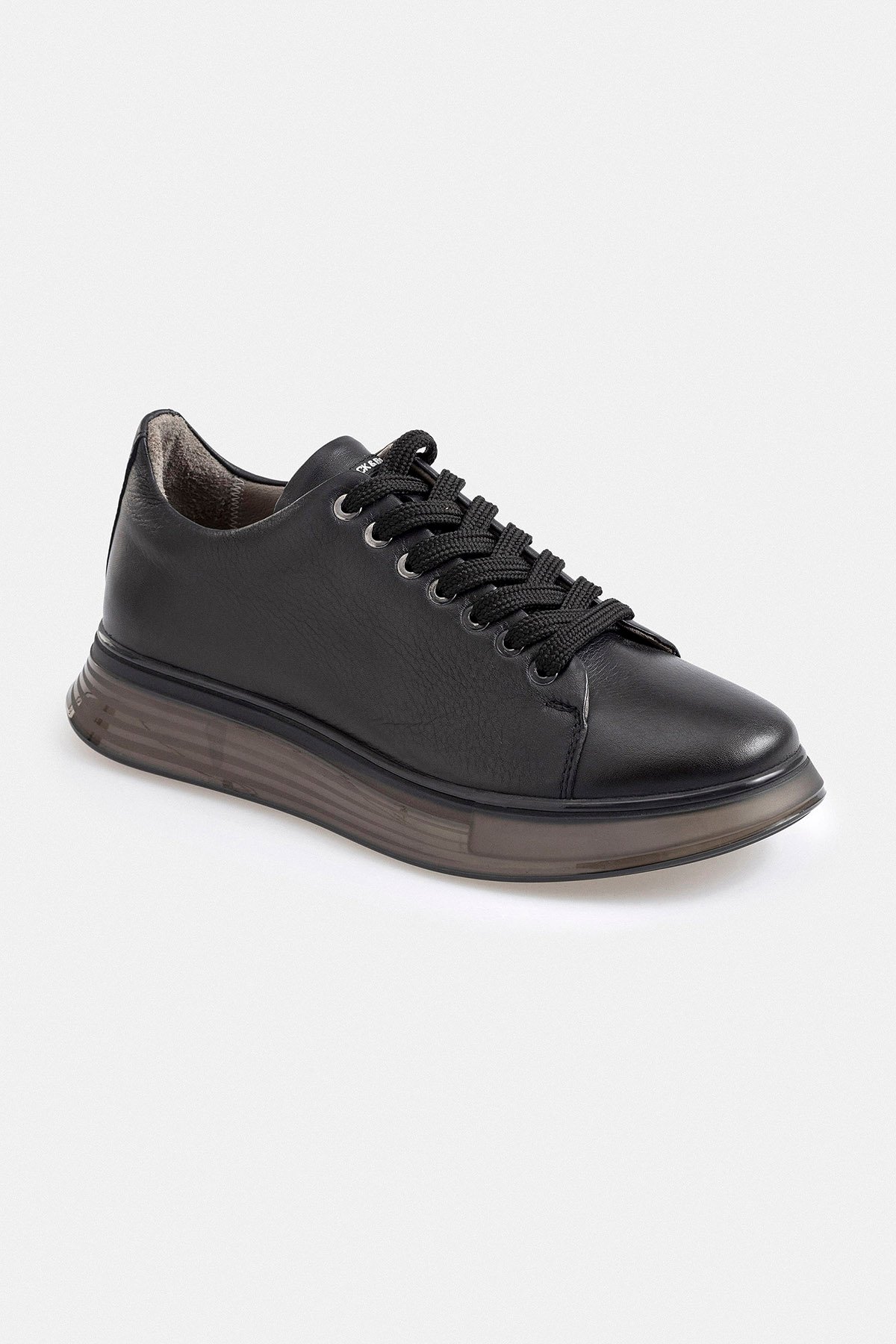 Siyah Deri Sneaker Ayakkabı
