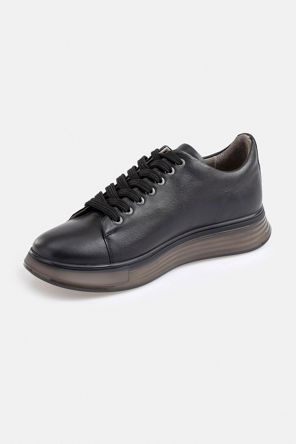 Siyah Deri Sneaker Ayakkabı