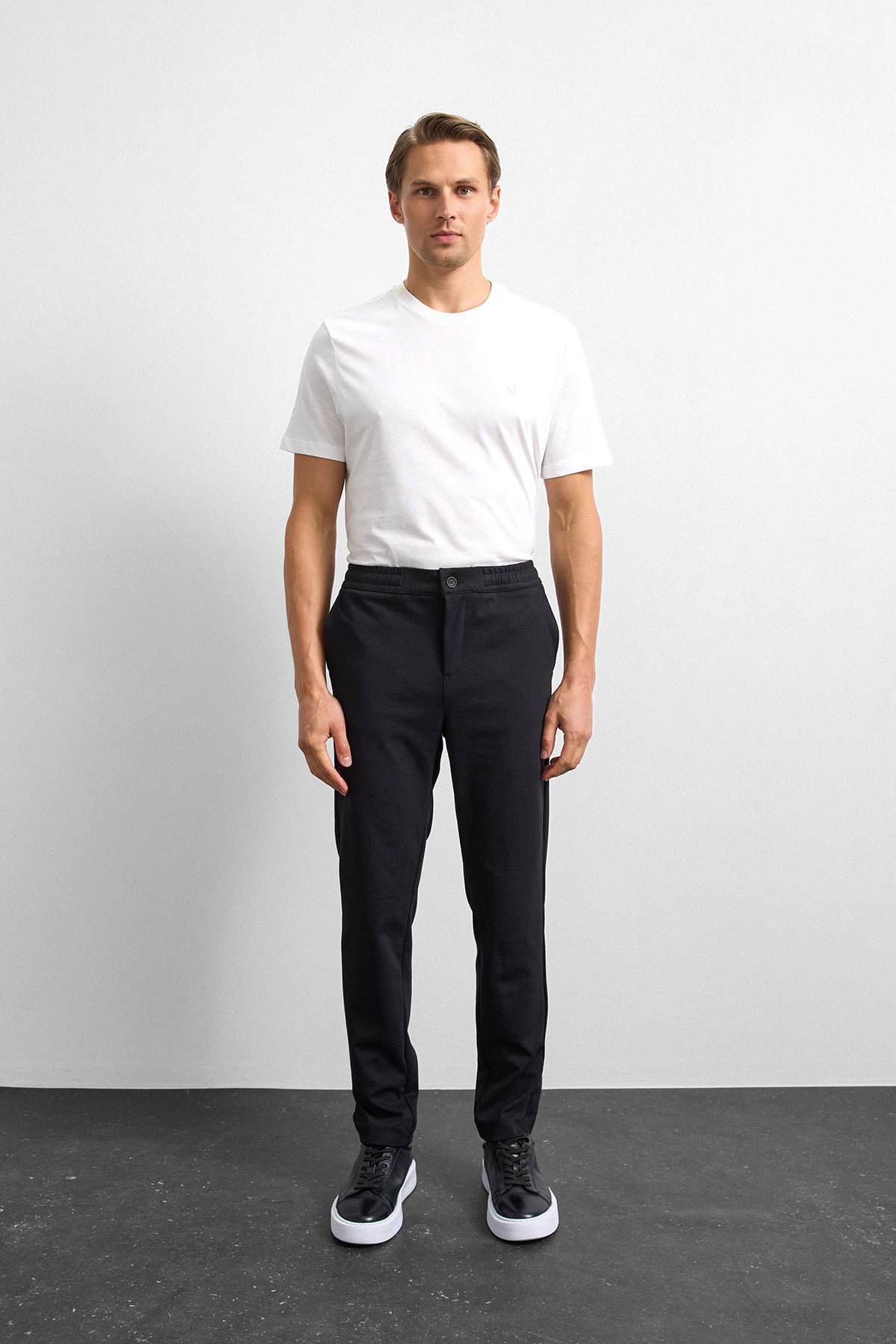 Siyah Regular Fit Örme Pike Jogger Pantolon