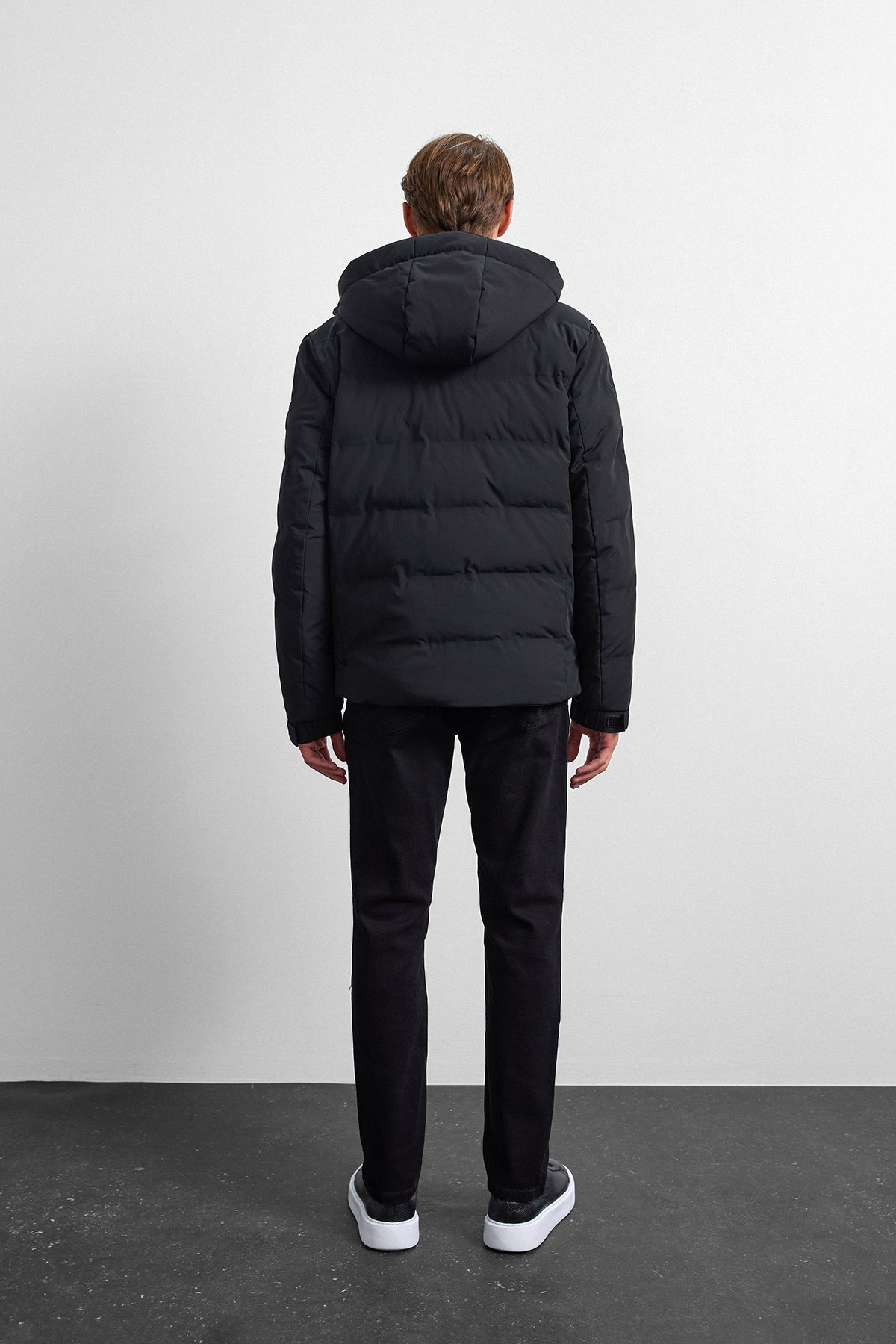 Siyah Relaxed Fit Puffer Jacket
