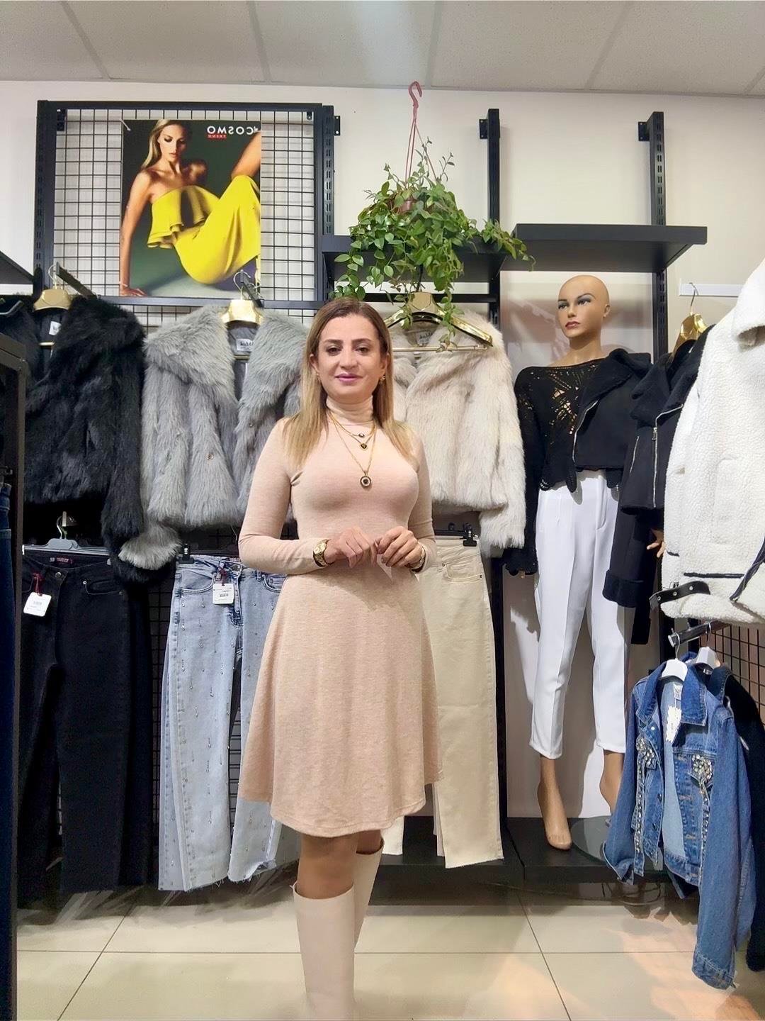 BEJ RENGİ BALIKÇI YAKA KISA KLOŞ ELBİSE