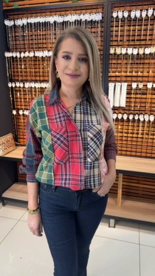 ÇOK RENKLİ EKOSELİ GÖMLEK