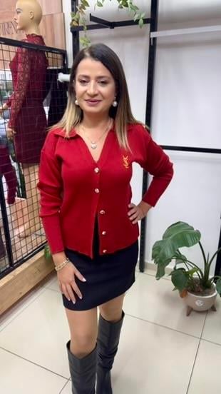 GOLD DÜĞMELİ KIRMIZI HIRKA