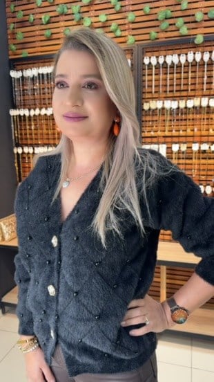 İNCİ DETAYLI SİYAH ANGORA HIRKA