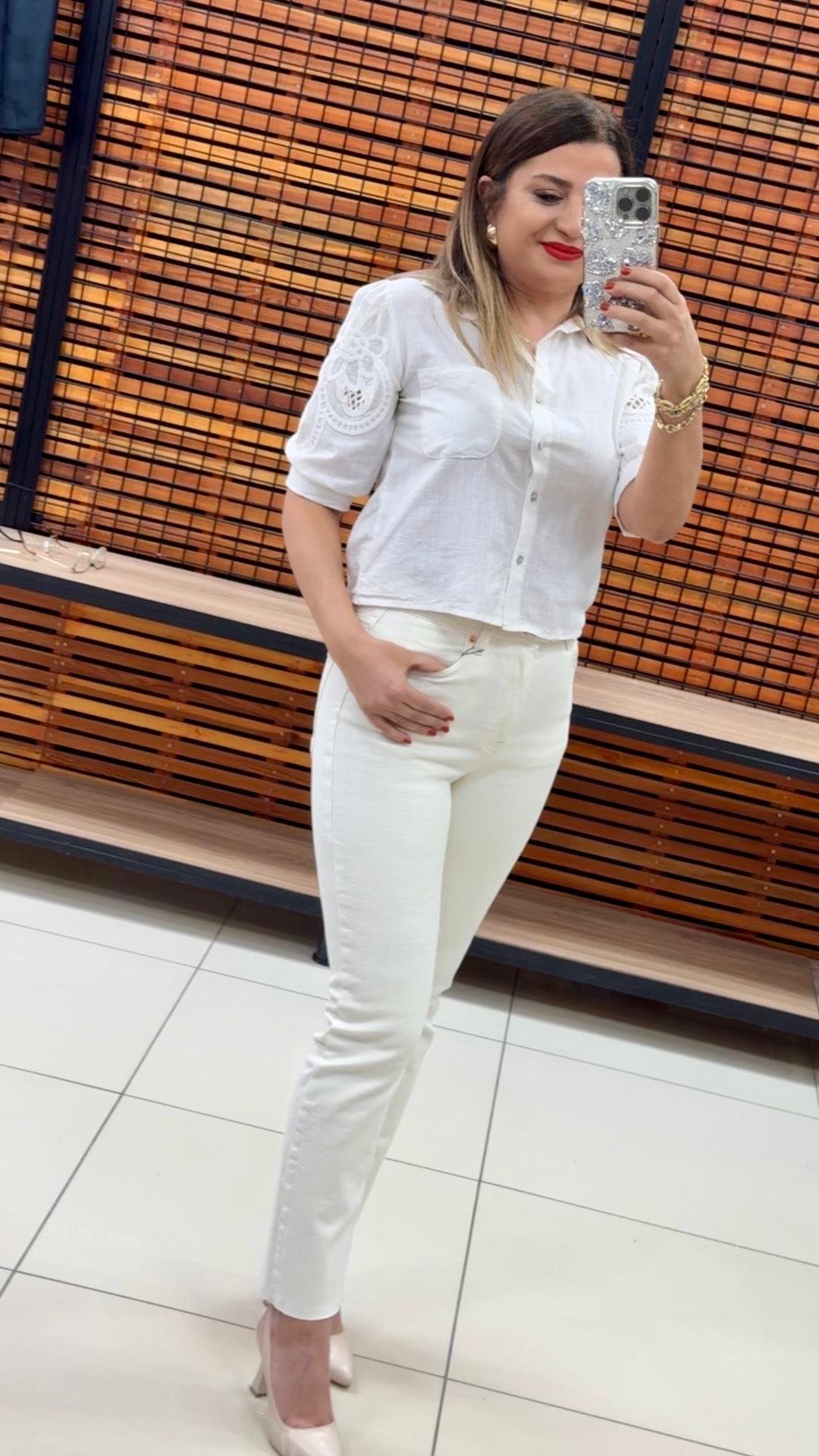 KIREM RENGİ MOM JEAN KESİK PAÇA