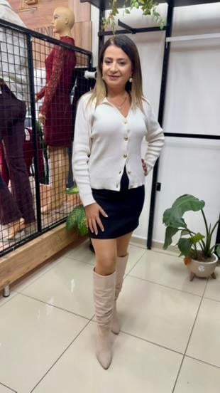 KREM RENGİ KADIN HIRKA 