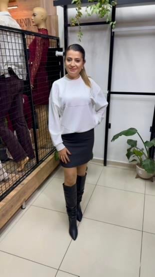 MODAL TAŞLI BEYAZ SWEAT
