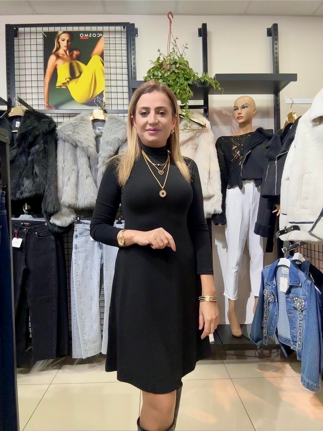 SİYAH BALIKÇI YAKA KLOŞ KISA ELBİSE