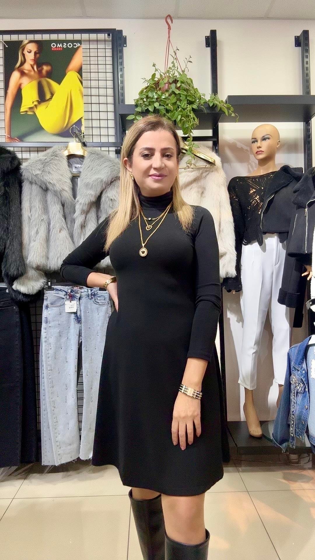 SİYAH BALIKÇI YAKA KLOŞ KISA ELBİSE