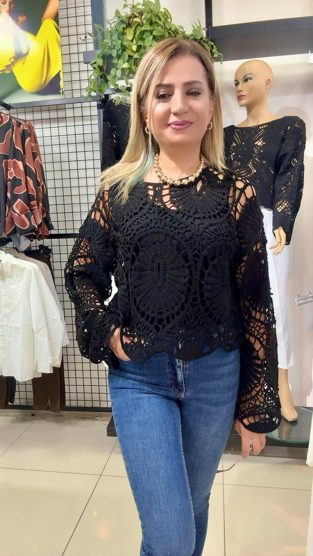 SİYAH MOTİFLİ FİLE KAZAK