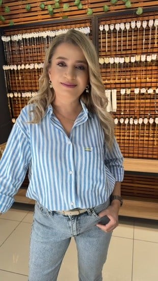 UZUN MAVİ ÇİZGİLİ GÖMLEK