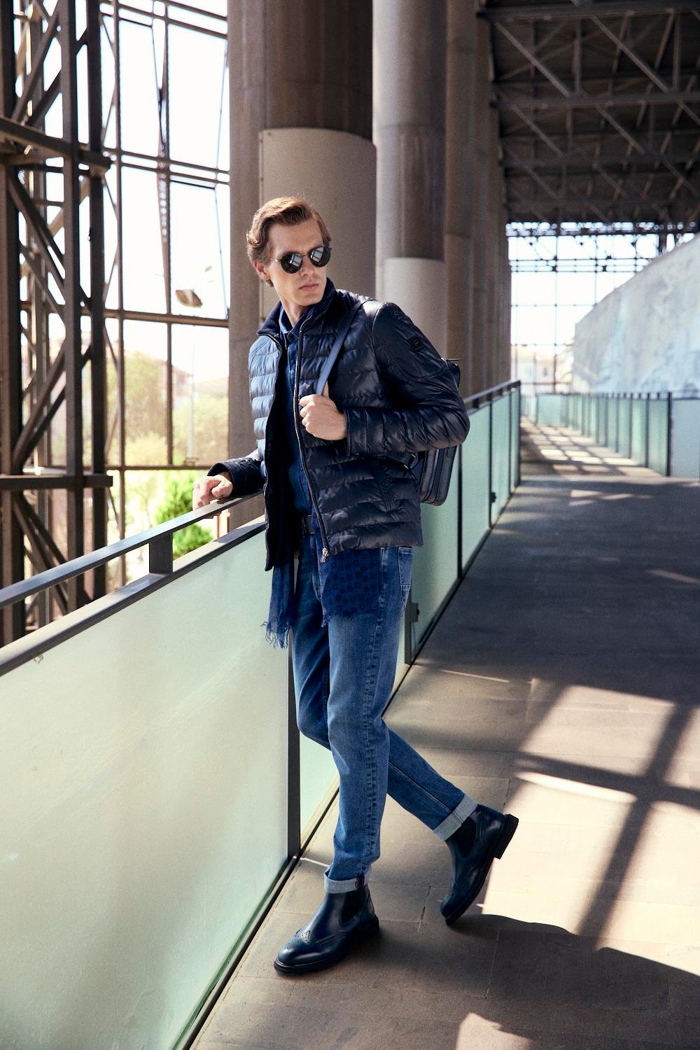 Su Geçirmez Regular Fit Erkek Şişme Mont Lacivert 4528