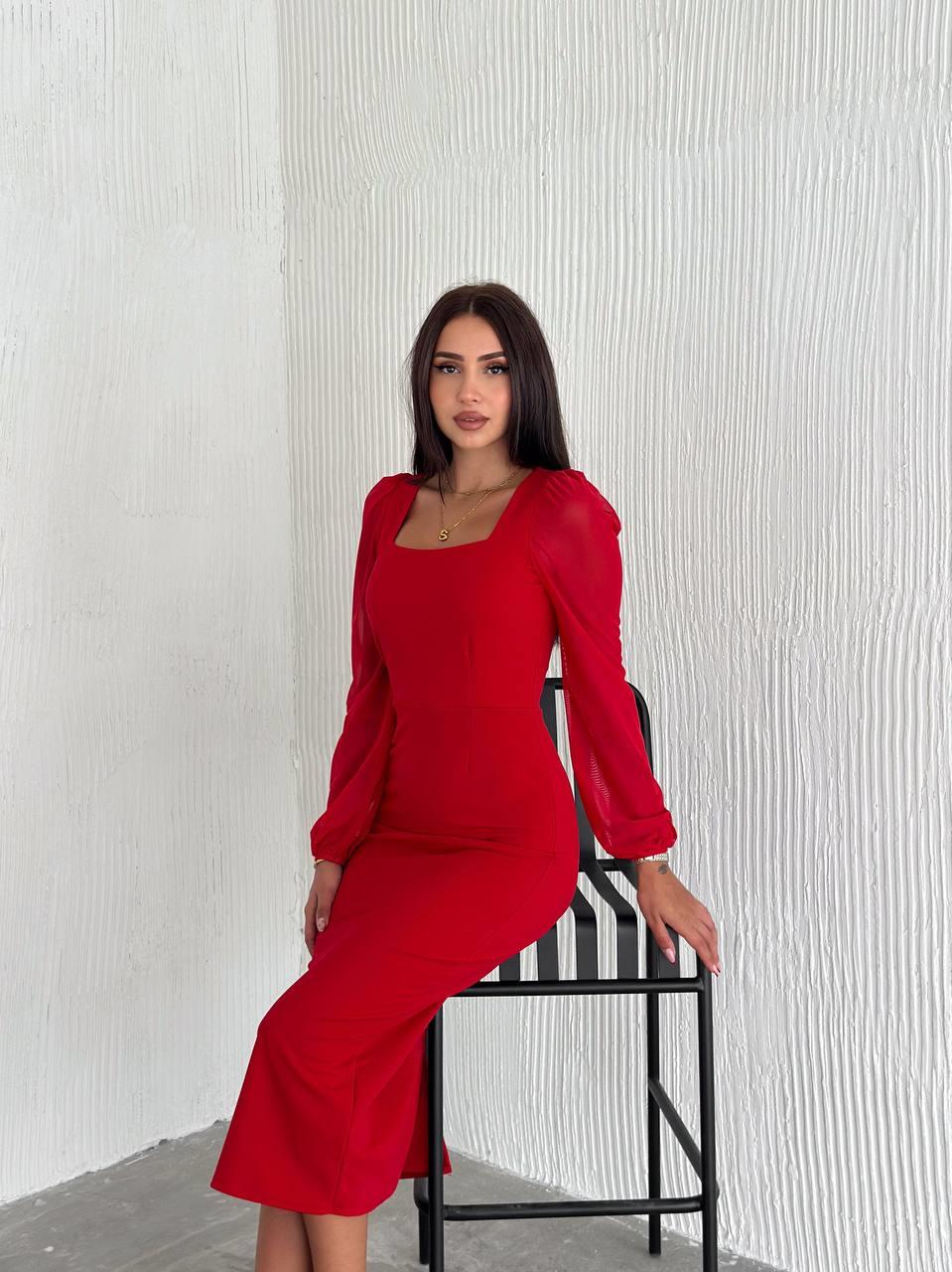 Kırmızı kare yaka tül midi boy elbise