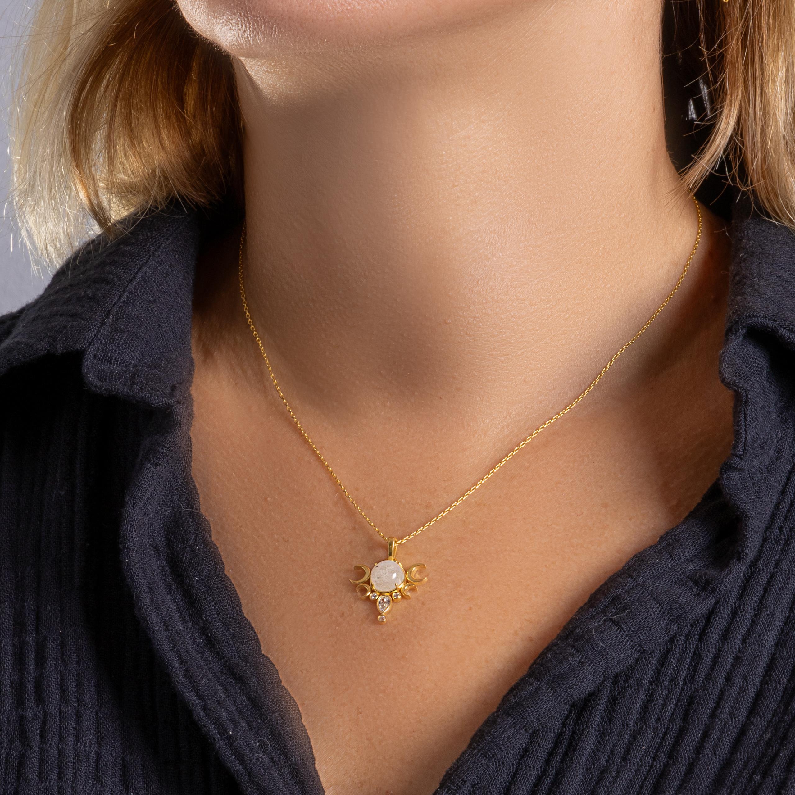 Ay Taşı Küçük Ay Kolye