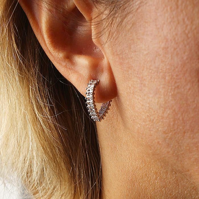 Baget Taşlı Kalp Küpe