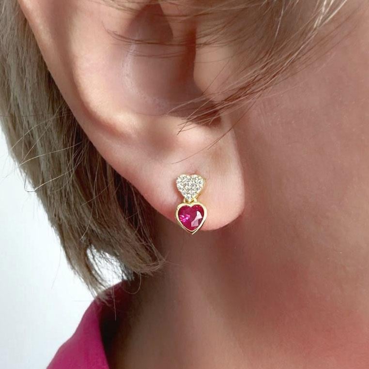 Mini Fuşya Taşlı Kalp Küpe