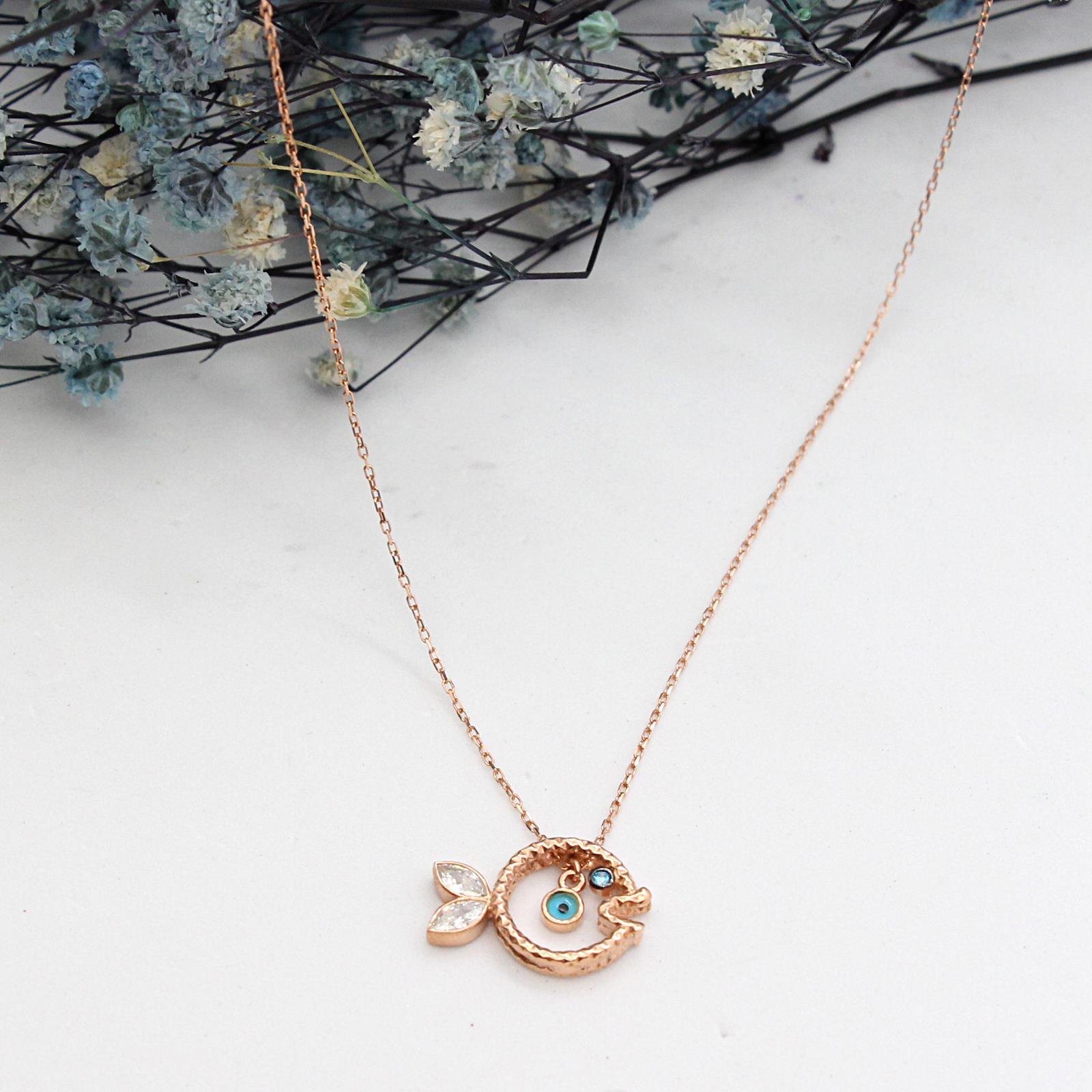 Şişman Rose Balık Kolye