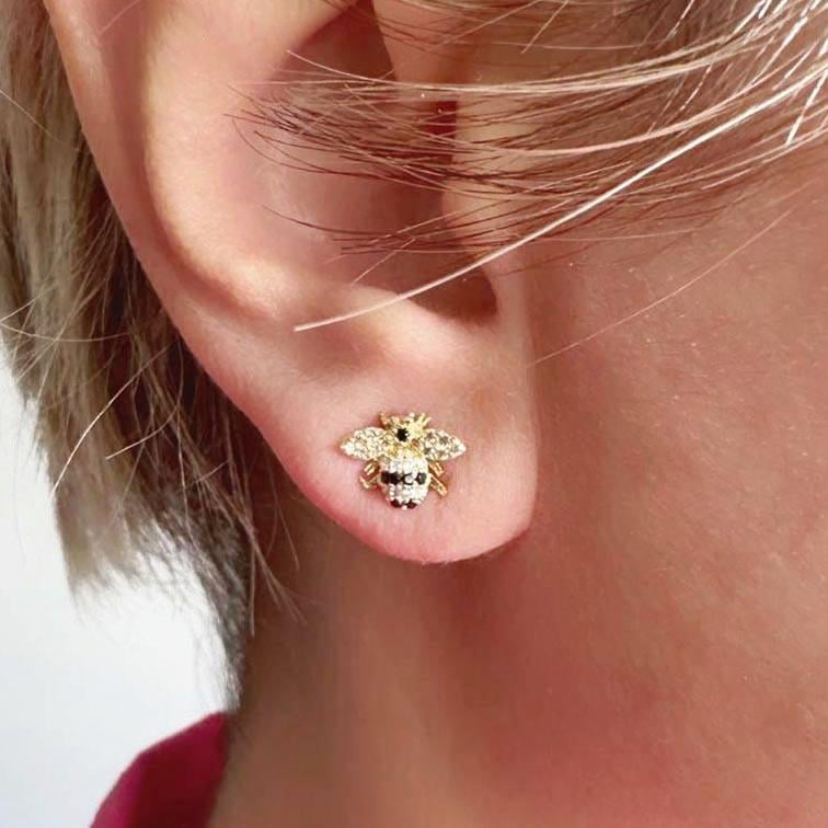 Taş İşlemeli Arı Küpe