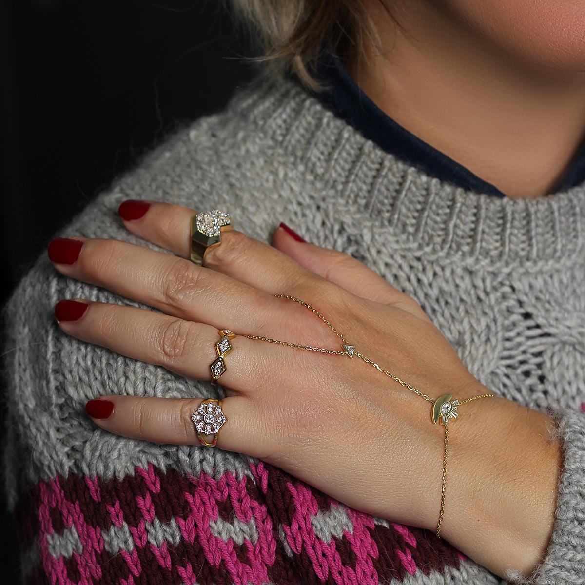 Taşlı Göz Şahmeran