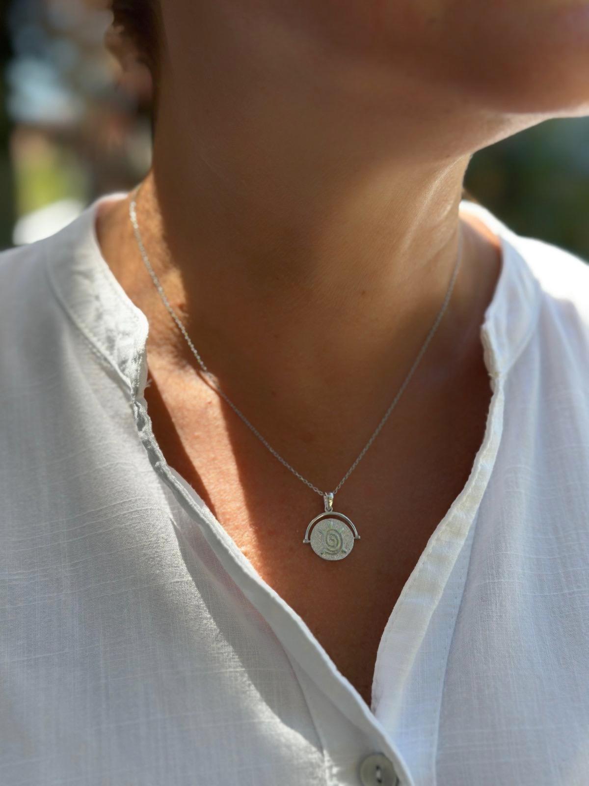 Turtle Spinner Kolye