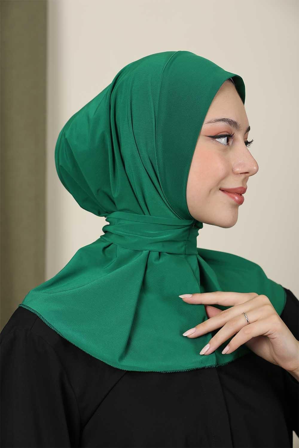 Çıtçıtlı Hijab Bone Zümrüt