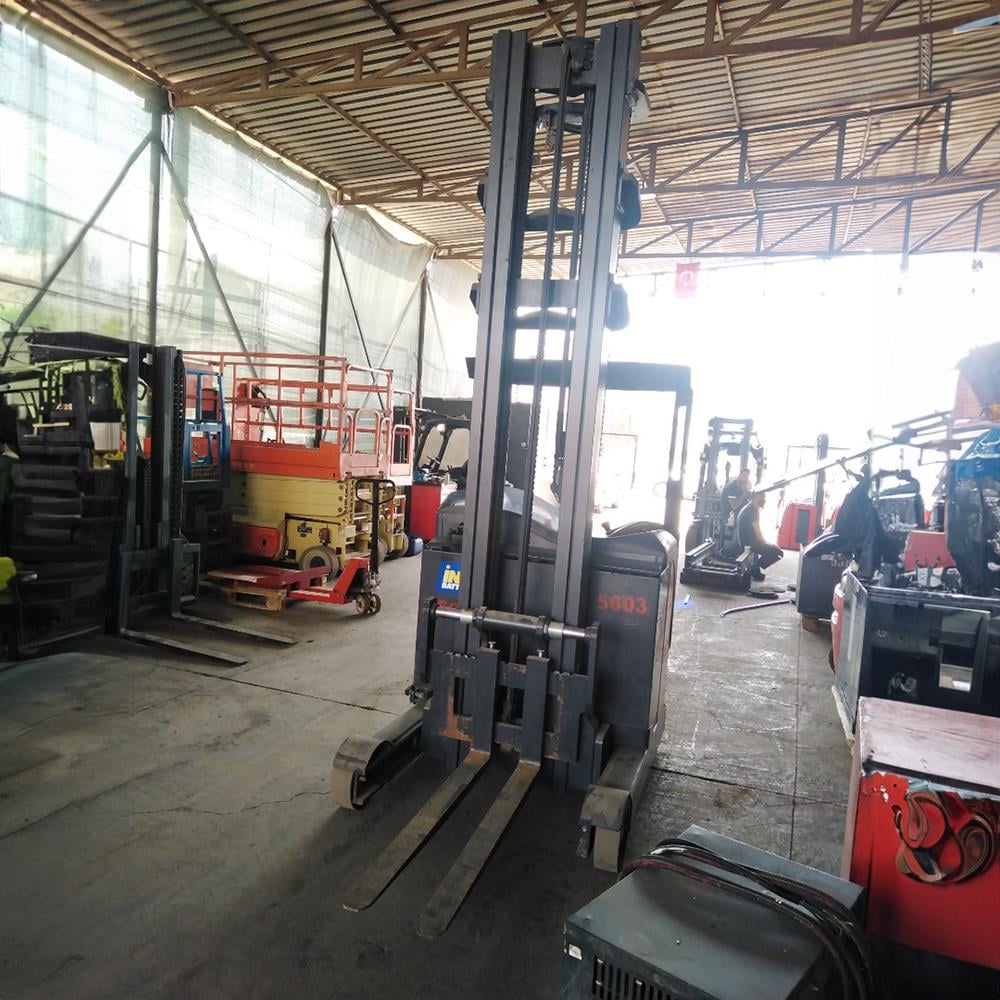 2012 Model LINDE R16S-115  Reach Truck (F1.D-0179) 