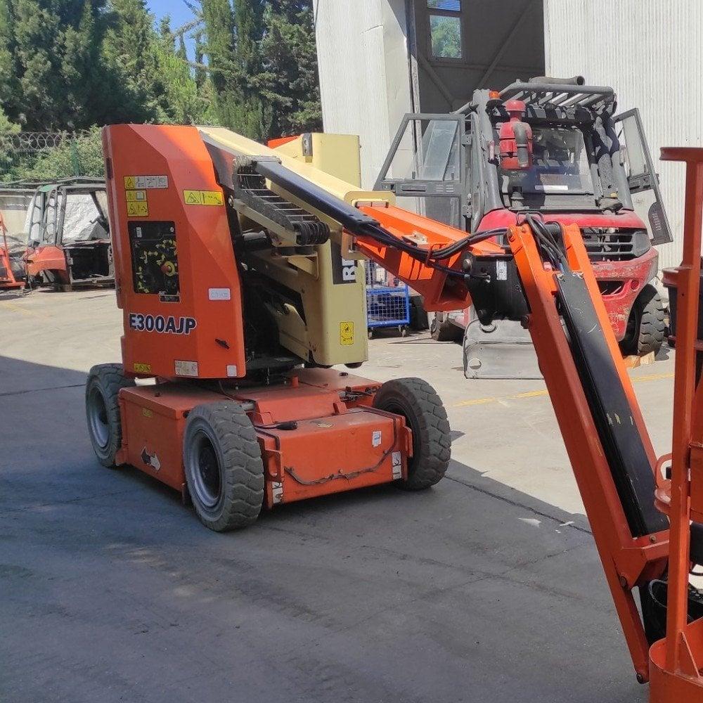 2015 Model JLG E300AJP  Eklemli Platform (J1.4526) 