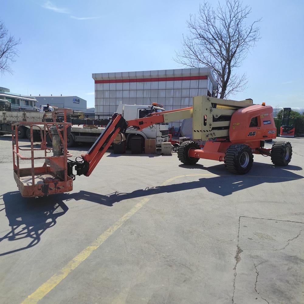 2018 Model JLG 520AJ  Eklemli Platform (J9.7390) 