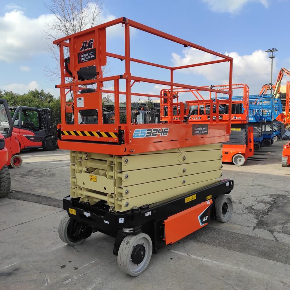 JLG 3246ES  Makaslı Platform Manlift 2022 Model (J1.8334) 