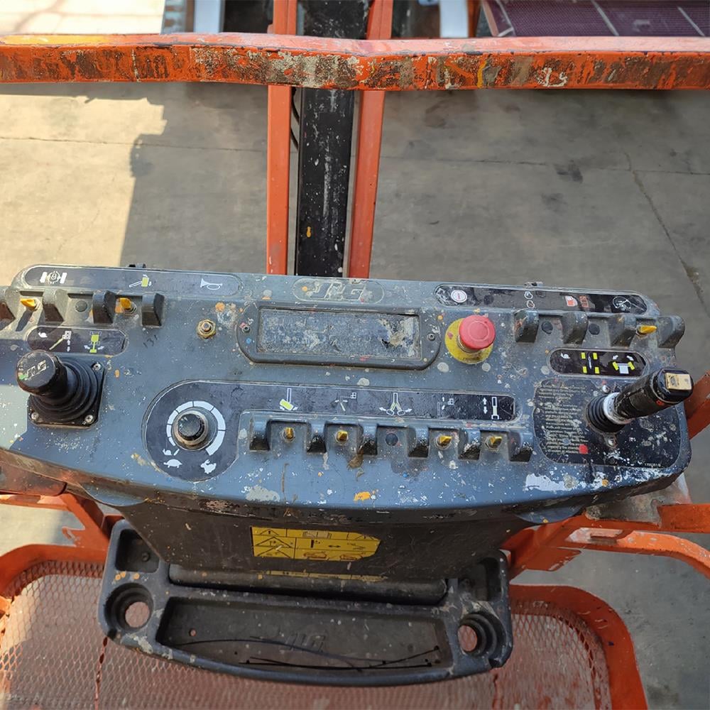 JLG E450AJ  Eklemli Platform Manlift (J1.5034)