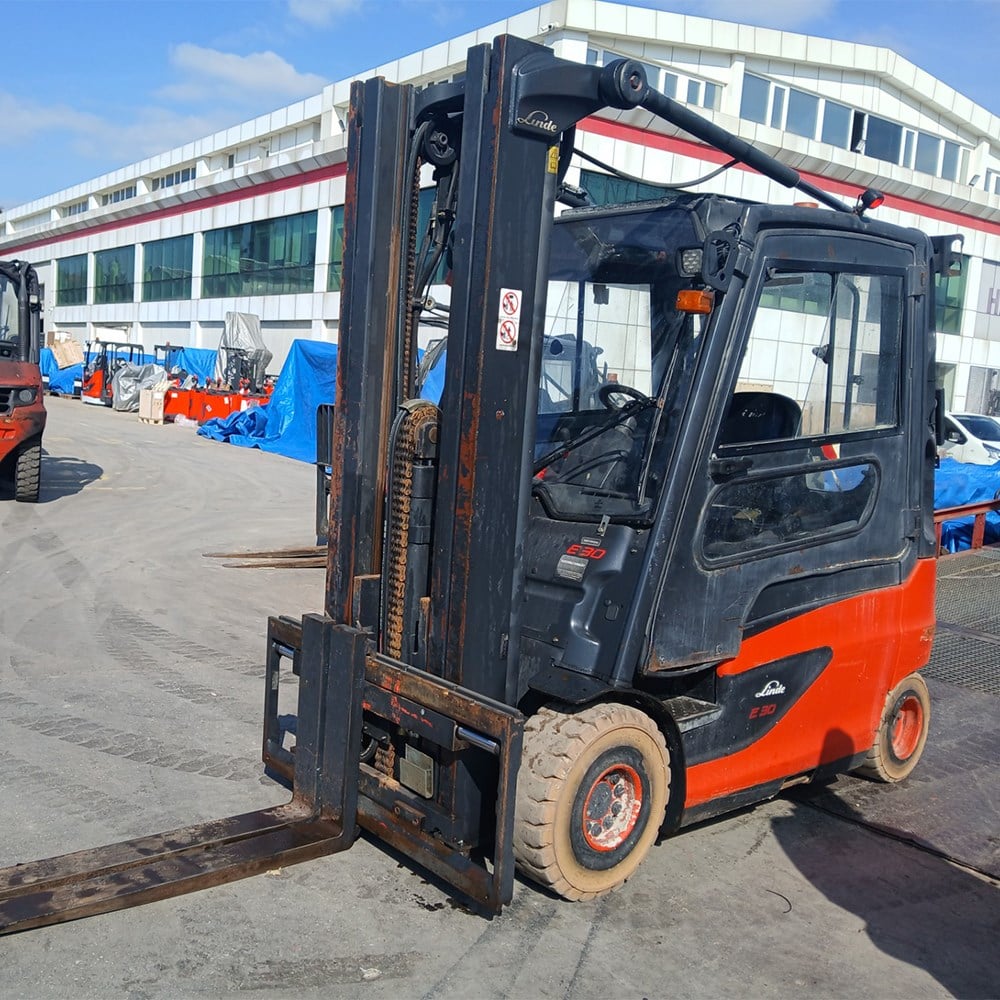 LINDE E30L-387 Elektrikli Forklift (F1.5210)
