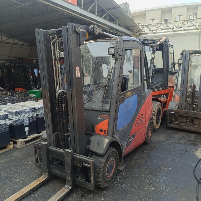 LINDE H20/600D-392 Dizel Forklift 2018 Model (F1.6630)
