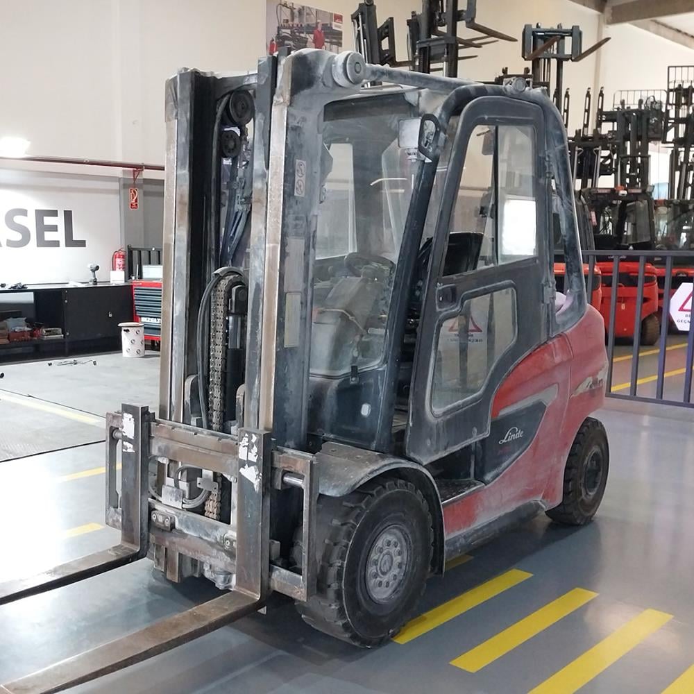 LINDE H30D-1202 Dizel Forklift (F1.8018)