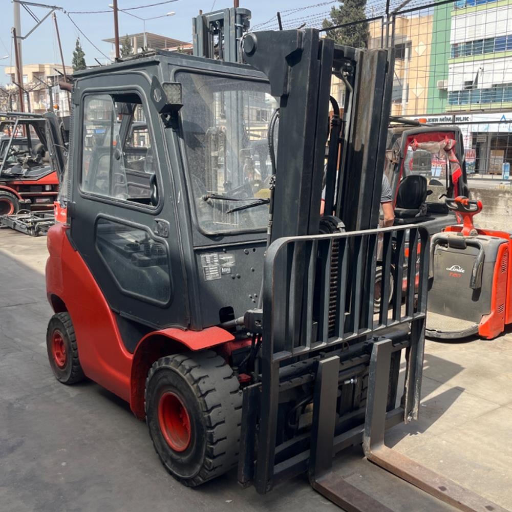 LINDE HT30D-1219 Dizel Forklift 2018 Model (F1.6956)