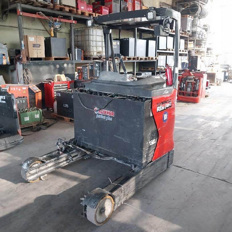 LINDE R16HD-1120  Reach Truck 2017 Model (F1.5876)