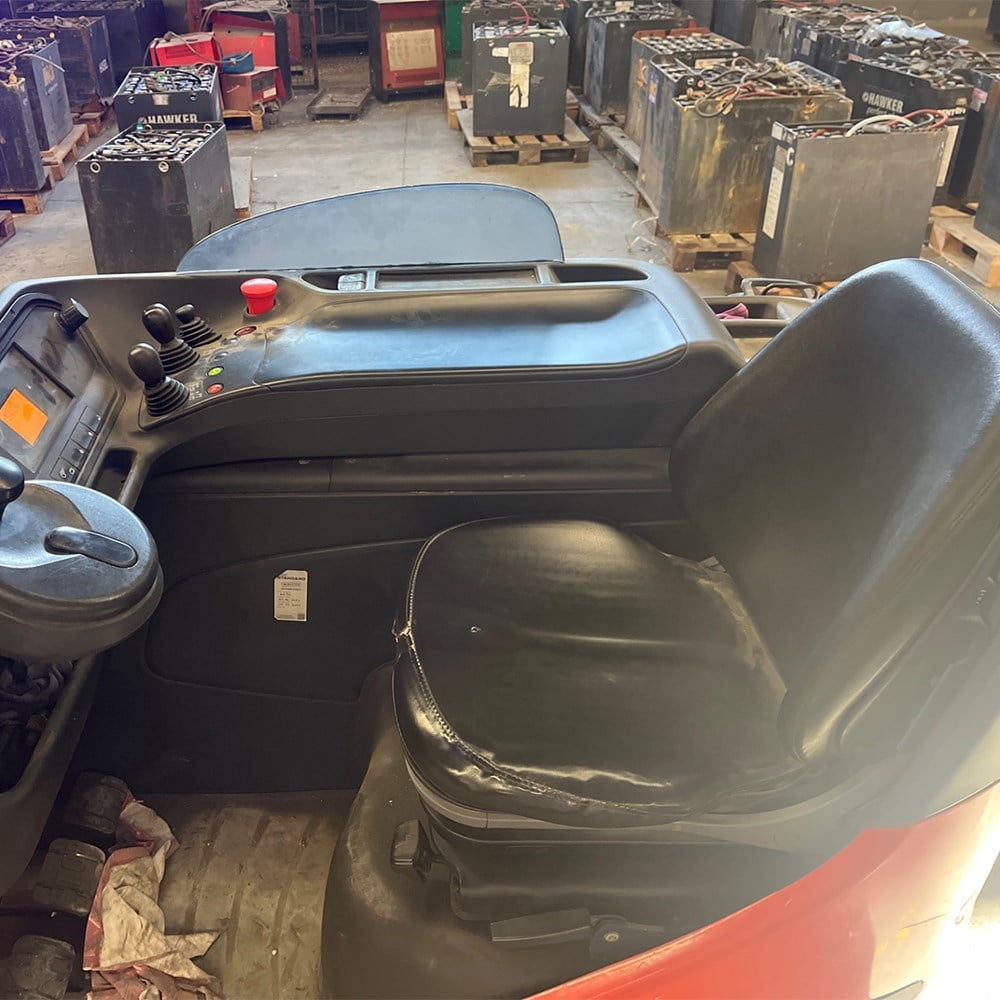 LINDE R20HD-1120  Reach Truck (F1.6194)