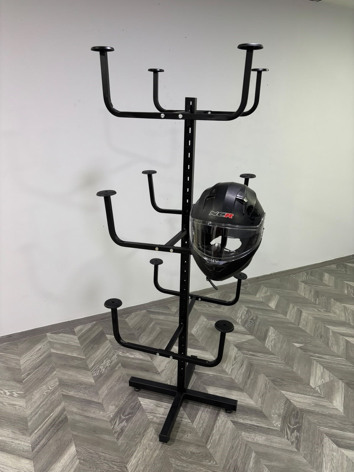 12'li Kask Standı