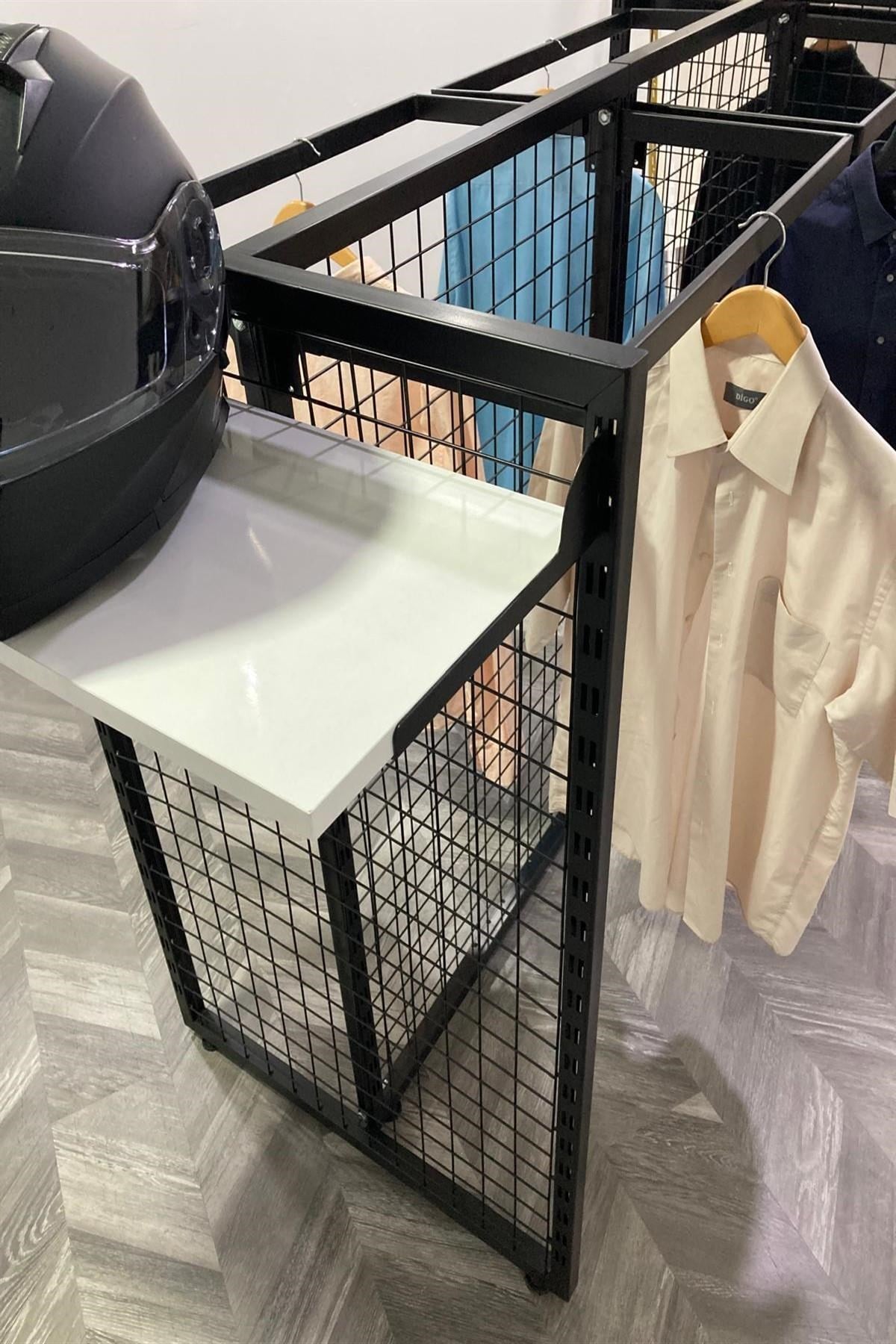 Profilli ve Telli Demonte Orta Stand