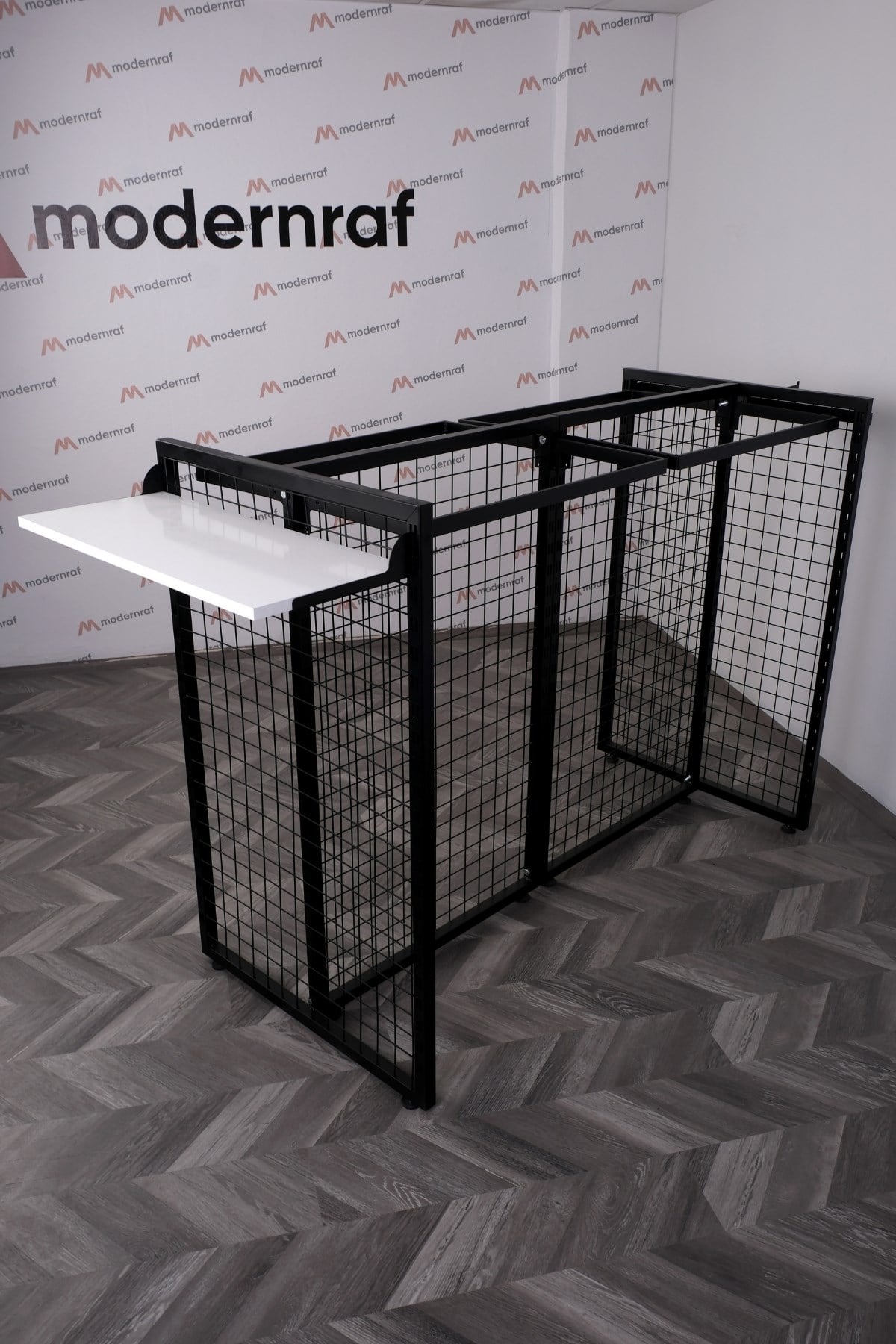 Profilli ve Telli Demonte Orta Stand