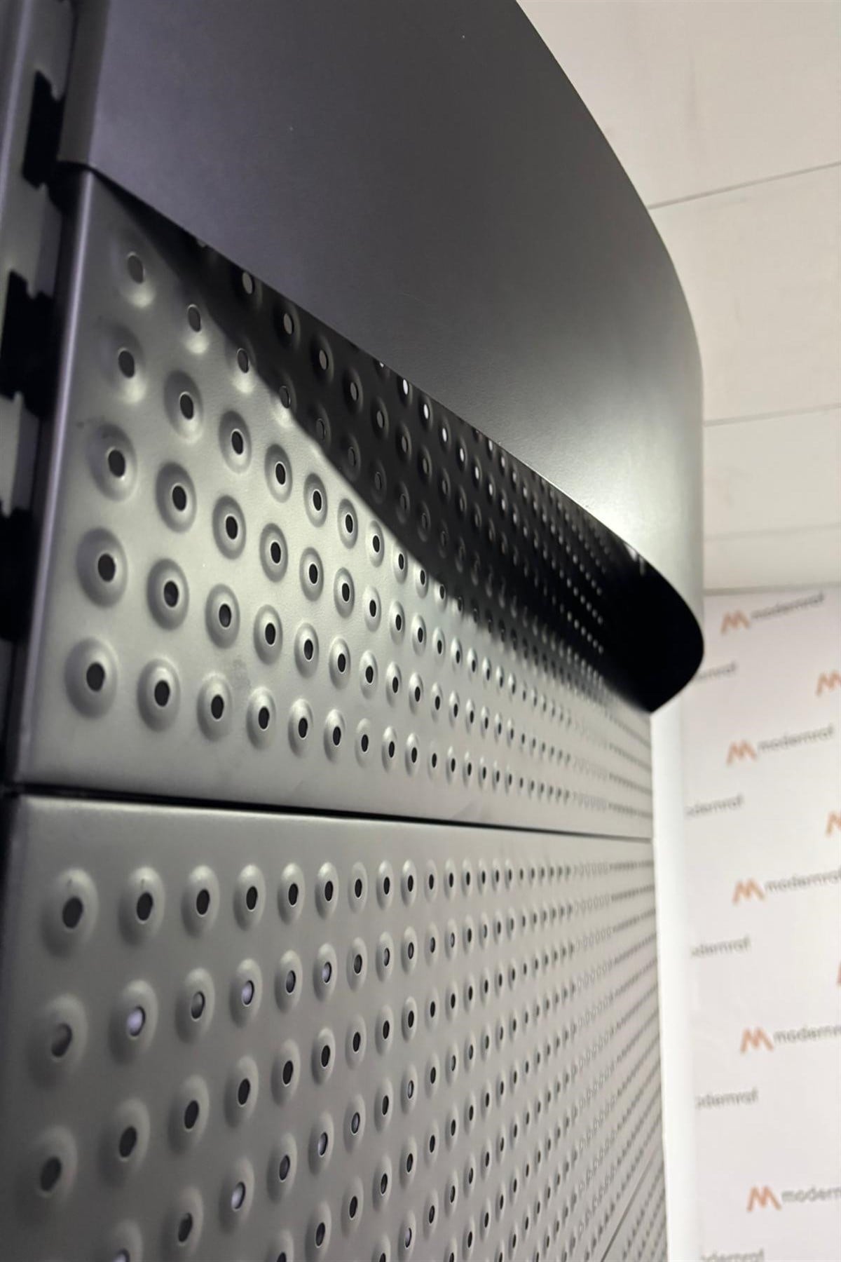 Reklam Panolu Delikli Panel Stand