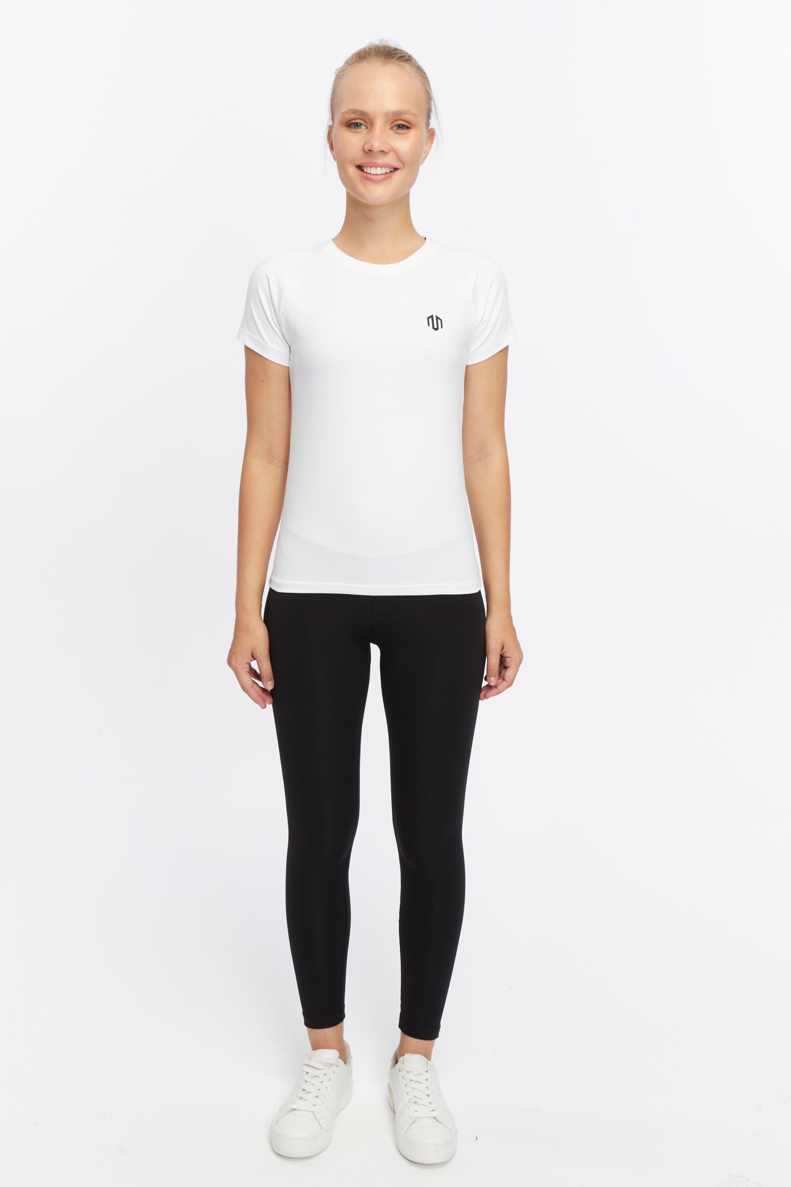 BRAND BASIC TEE