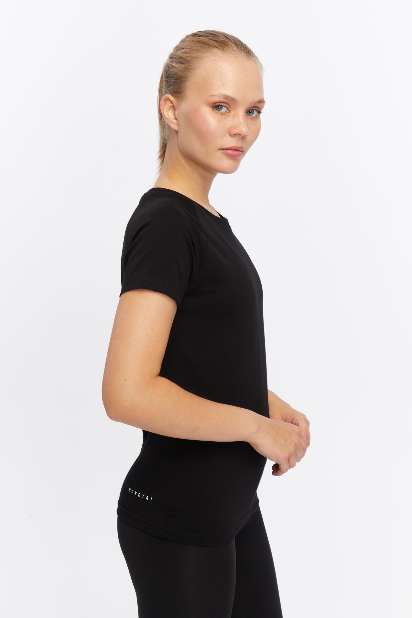 BRAND BASIC TEE