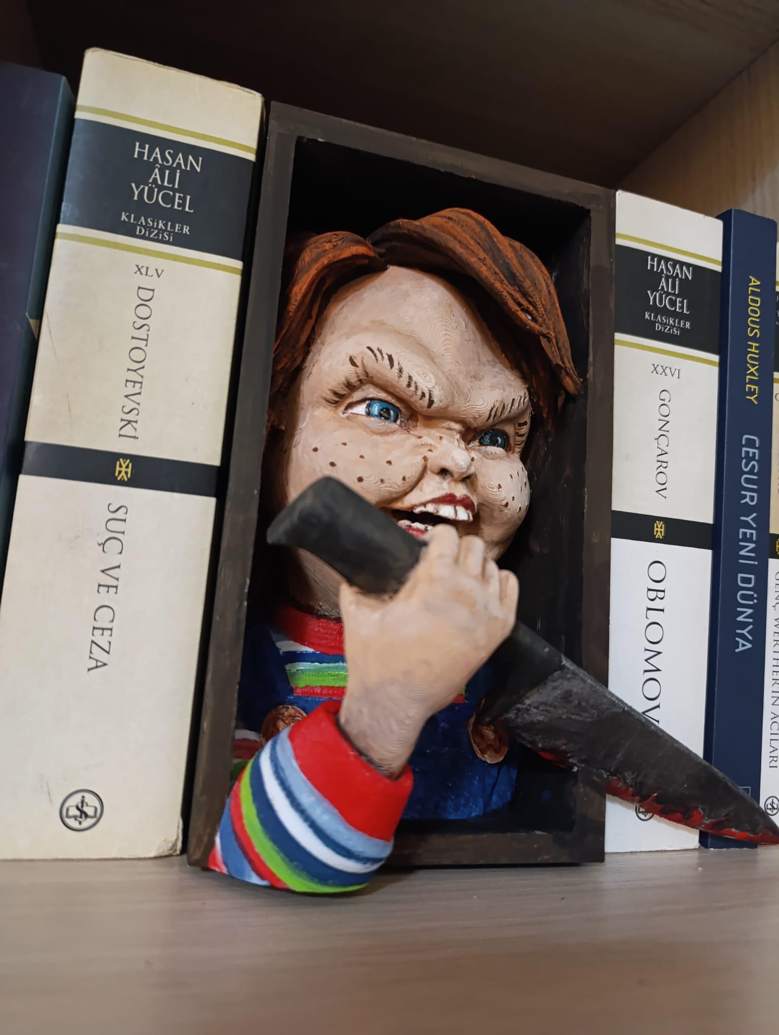 Book Nook Chucky