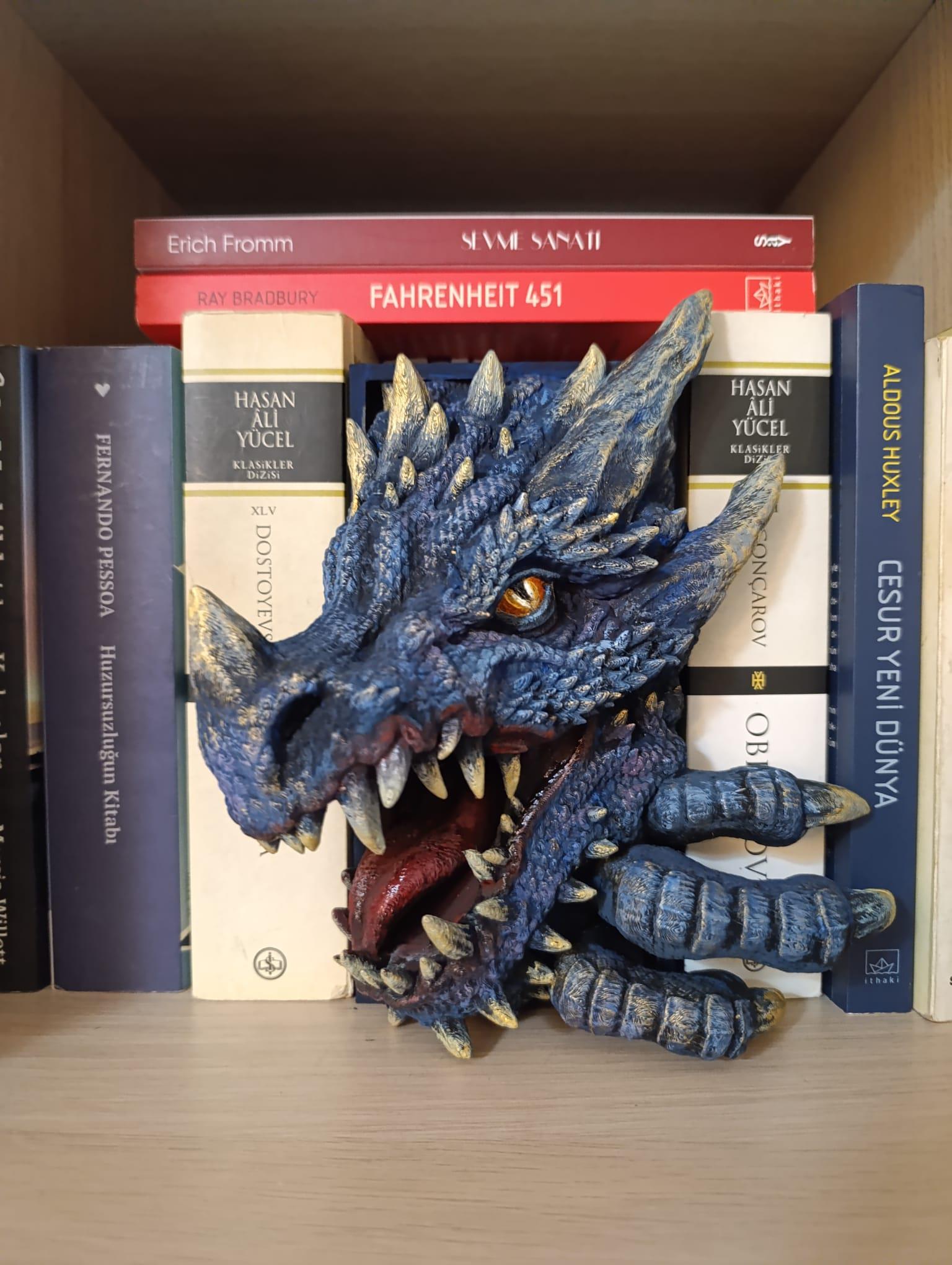Book Nook Ejderha