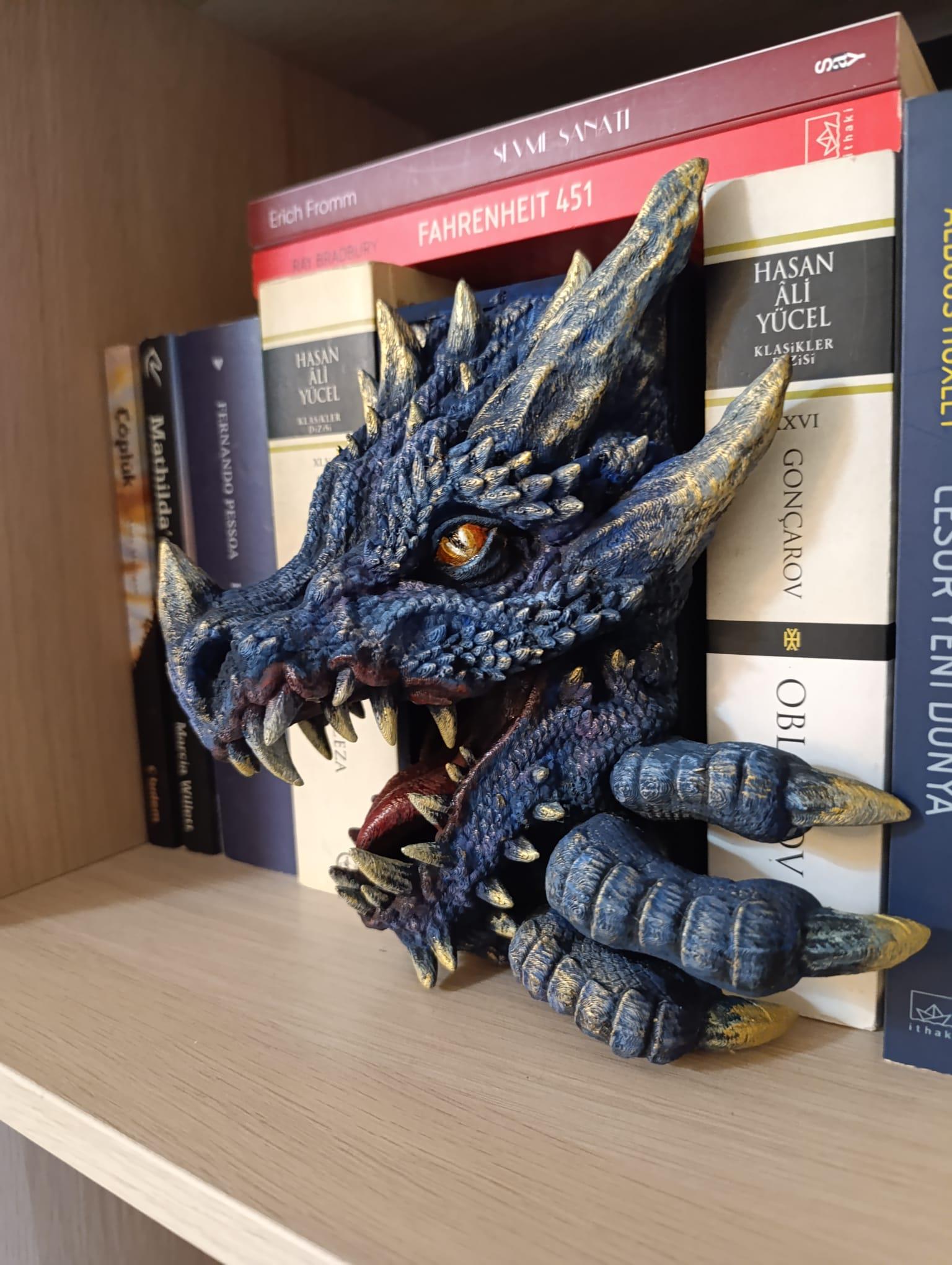 Book Nook Ejderha