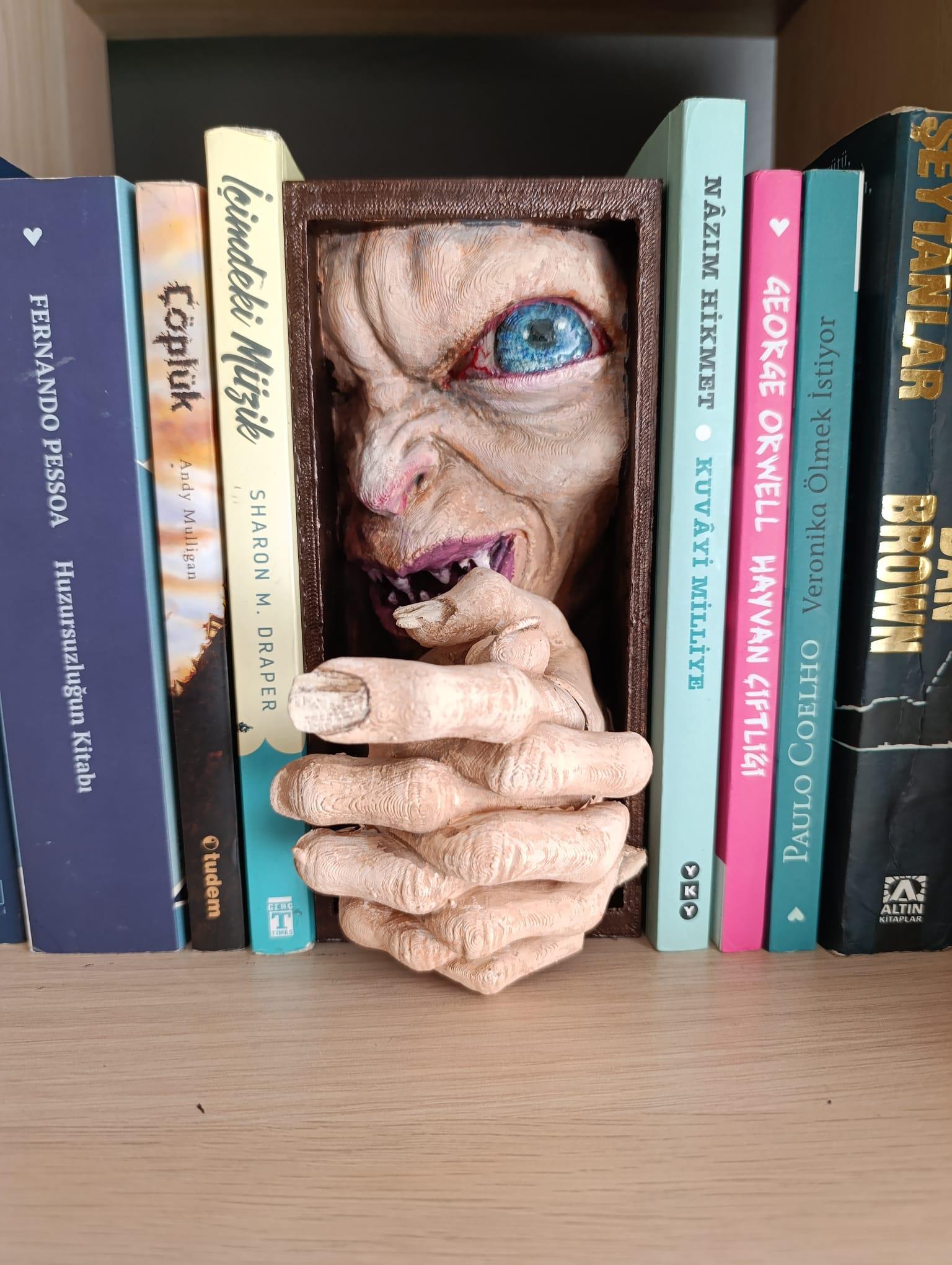 Book Nook Gollum