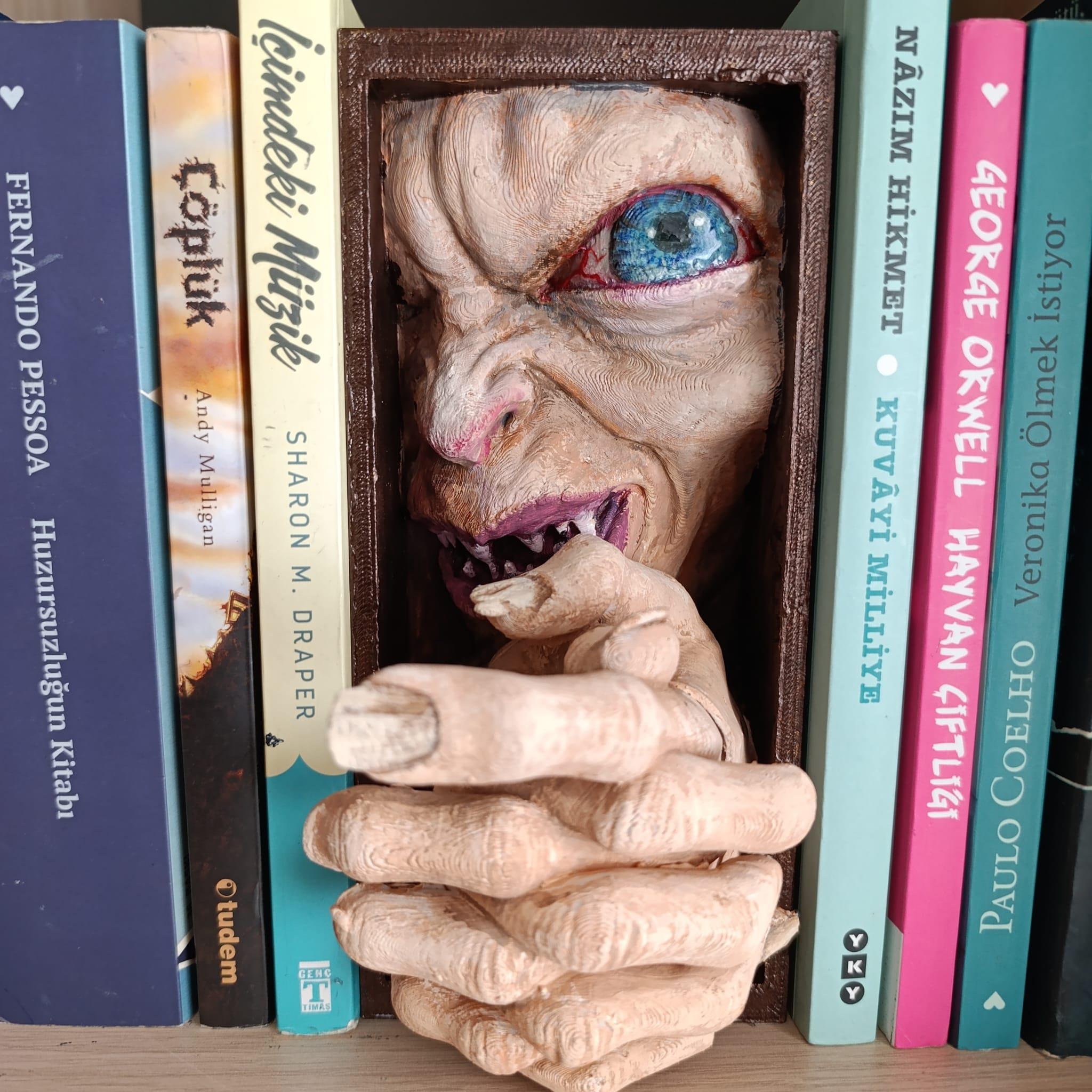 Book Nook Gollum