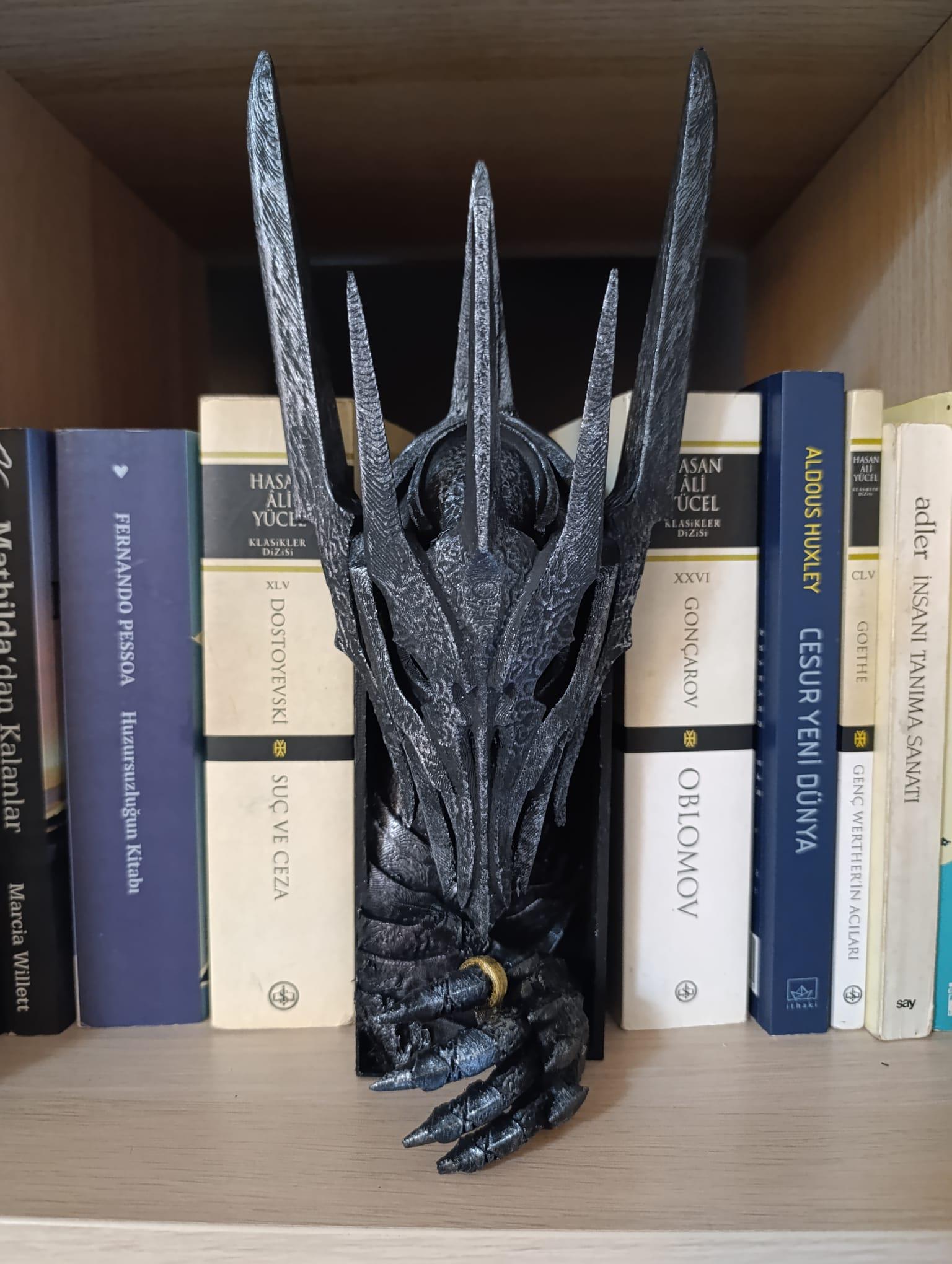 Book Nook Nazgûl