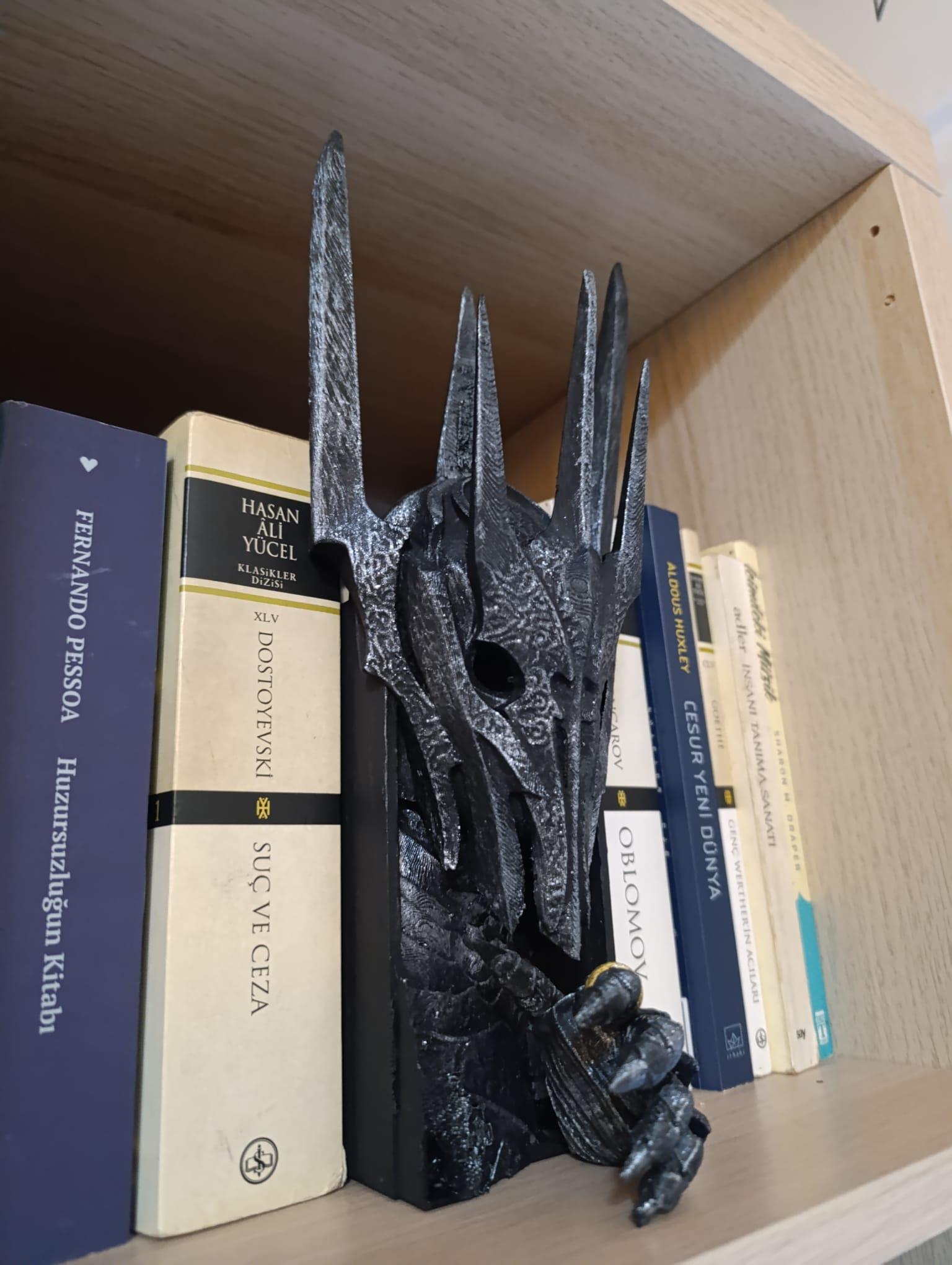 Book Nook Nazgûl